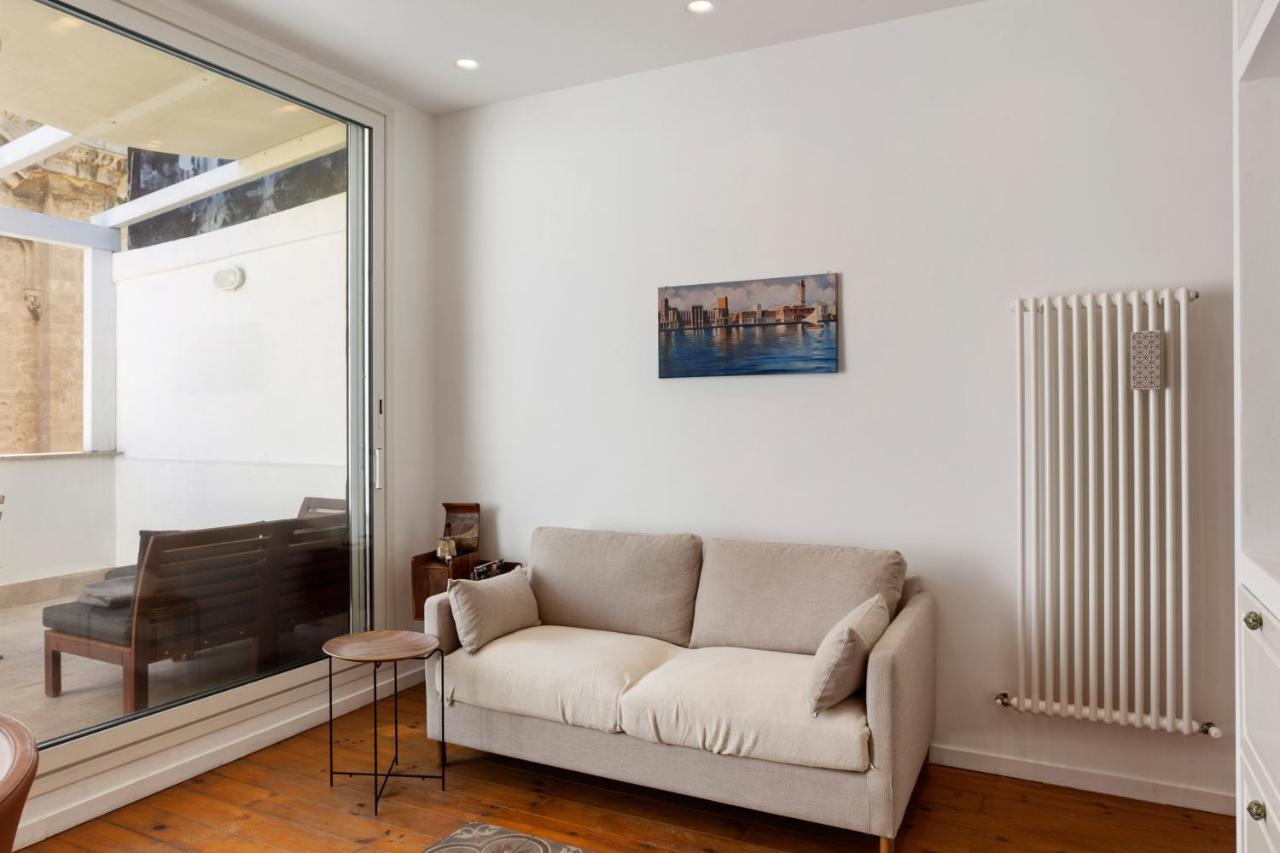 Madonella Apartment Con Terrazzo Bari Exterior photo
